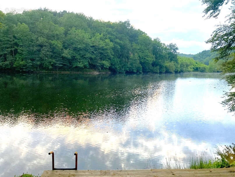 Maison à MARCILLAC-LA-CROISILLE