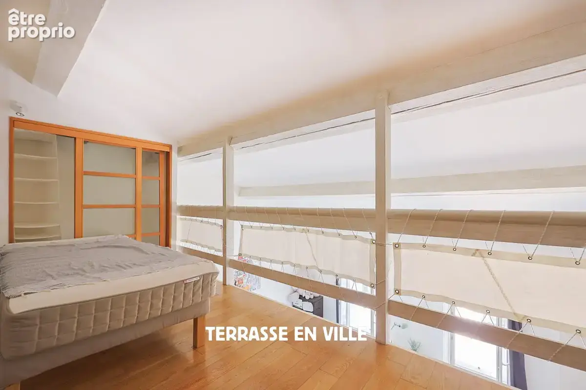 La ciotat - grand t3 style loft - 68m2 - terrasse 14m2 - proche port et plages - dernier etage - 399 000€ - photo 9