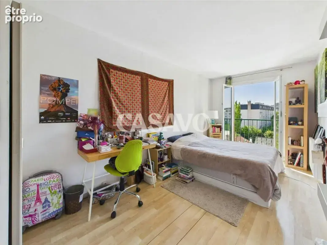 Vente Appartement 4 pièces de 90m² - 92500 Rueil-Malmaison - photo 9