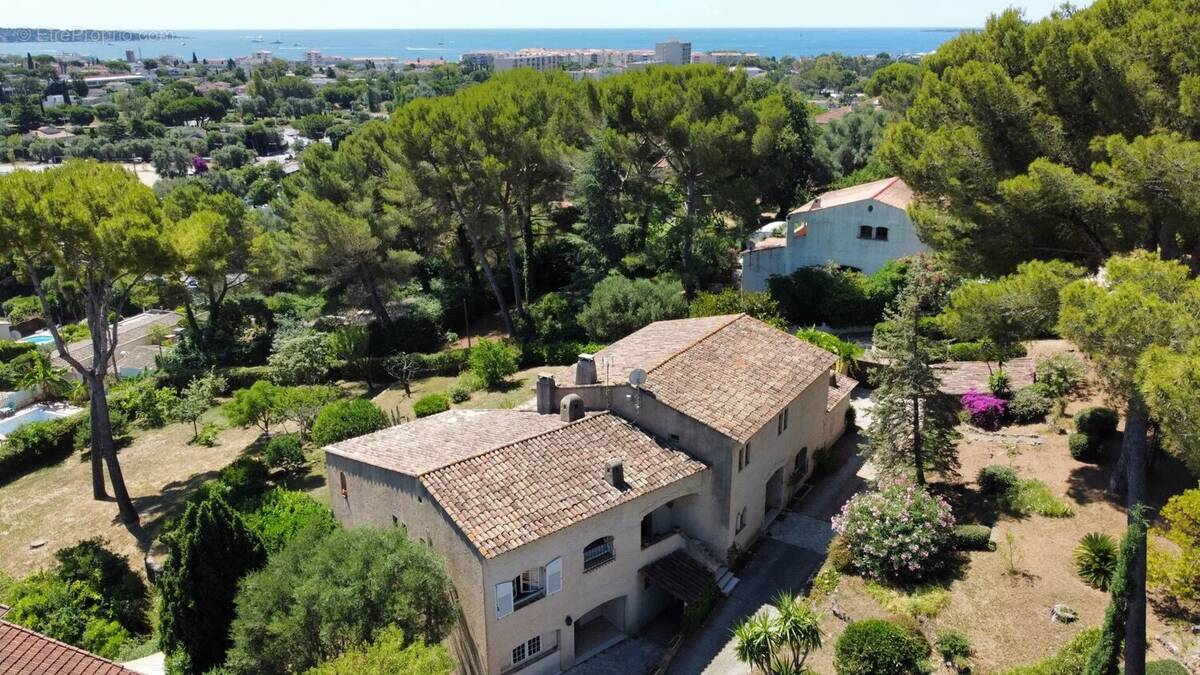 Maison à ANTIBES