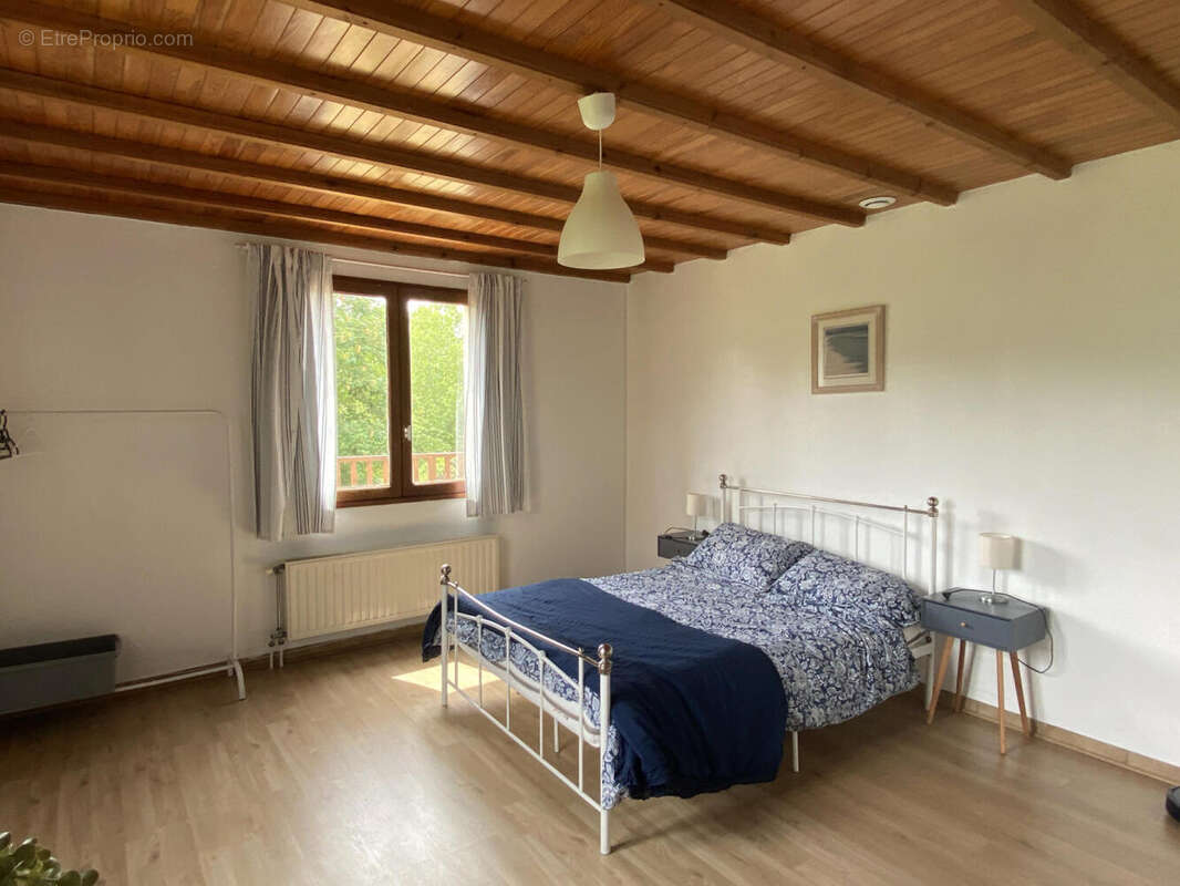 CHAMBRE 1 - Maison à BROSSAC