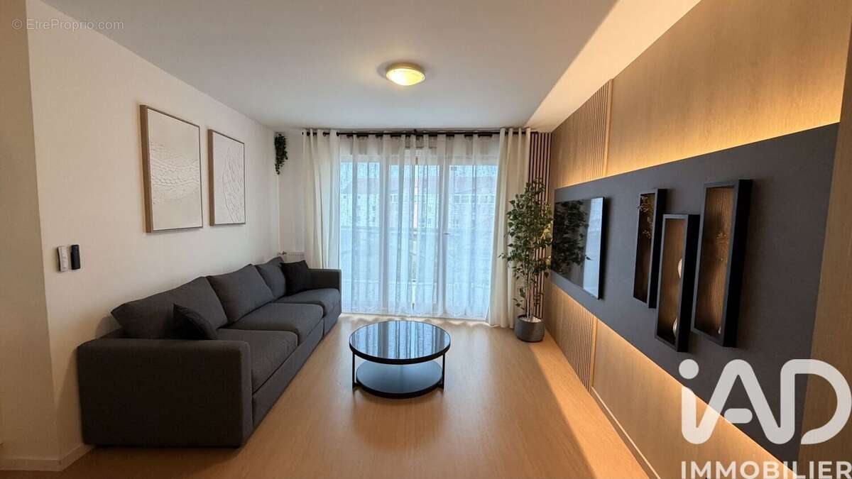 Photo 3 - Appartement à PIERREFITTE-SUR-SEINE