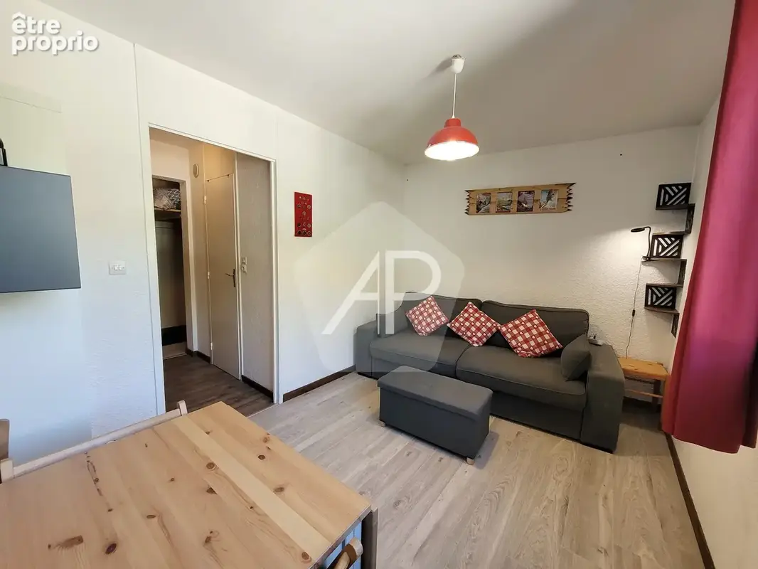 Appartement 18 m² à La Salle-Les-Alpes  - photo 2