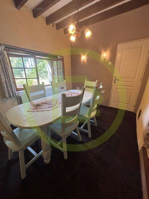 Maison à CHENERAILLES