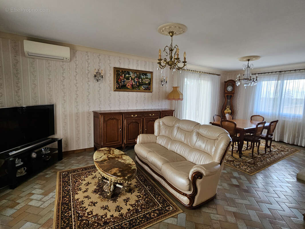 Maison à GONTAUD-DE-NOGARET