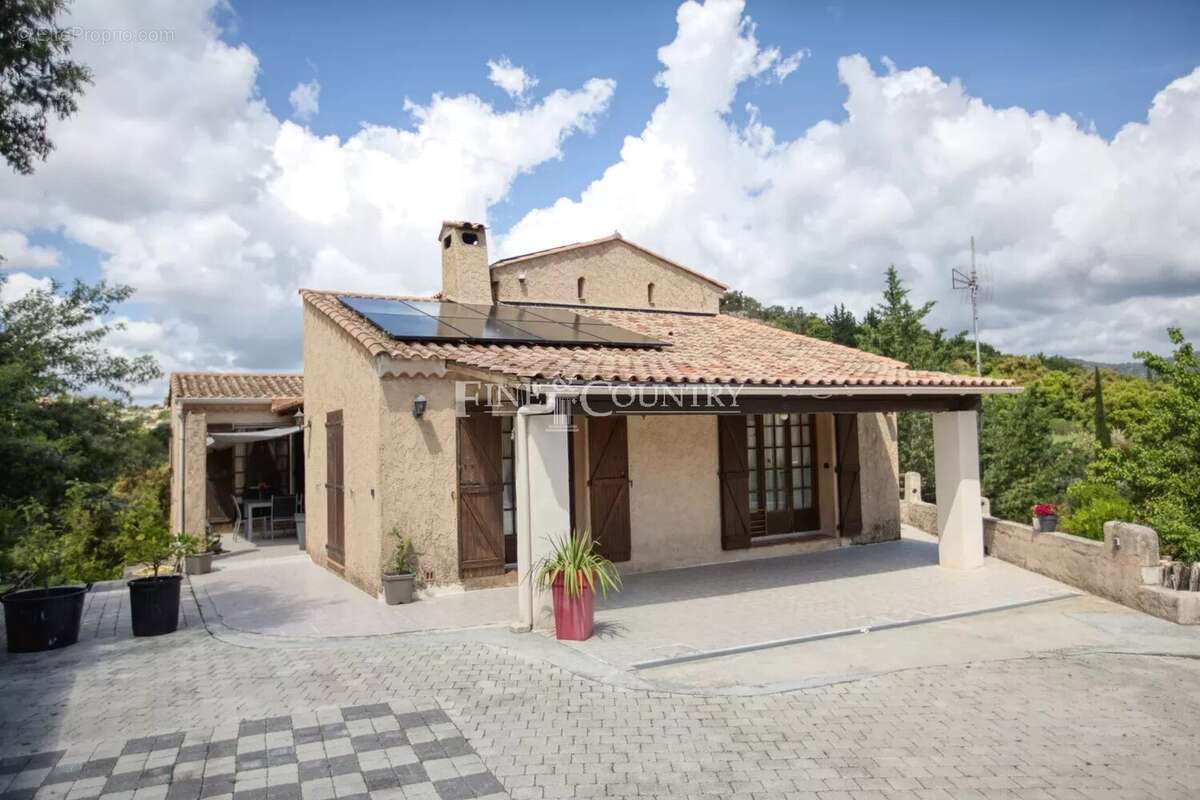 Maison à MANDELIEU-LA-NAPOULE