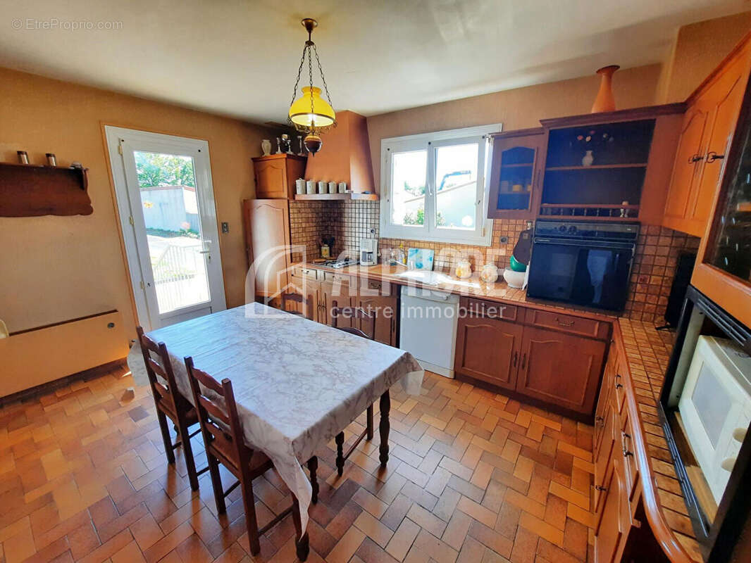 Maison Fougere 5 pièce(s) 94.73 m2 - photo 4