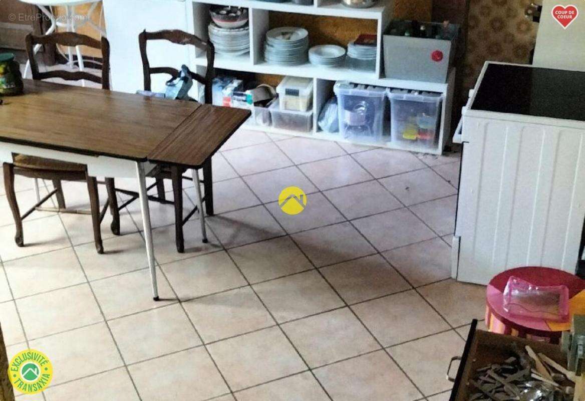 Maison à CHENERAILLES