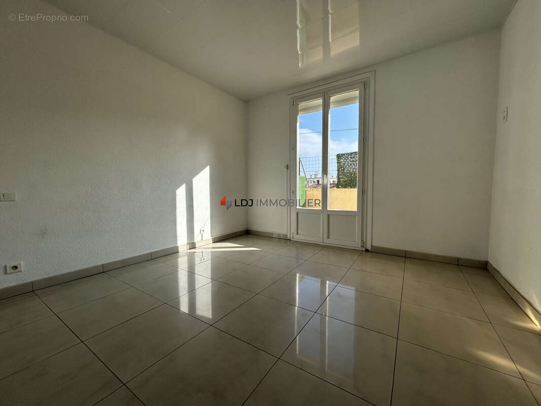 Appartement à CERET