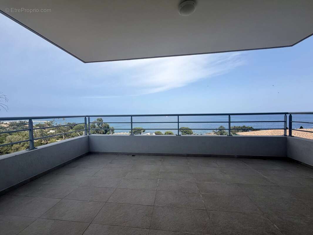 Appartement à SARI-SOLENZARA