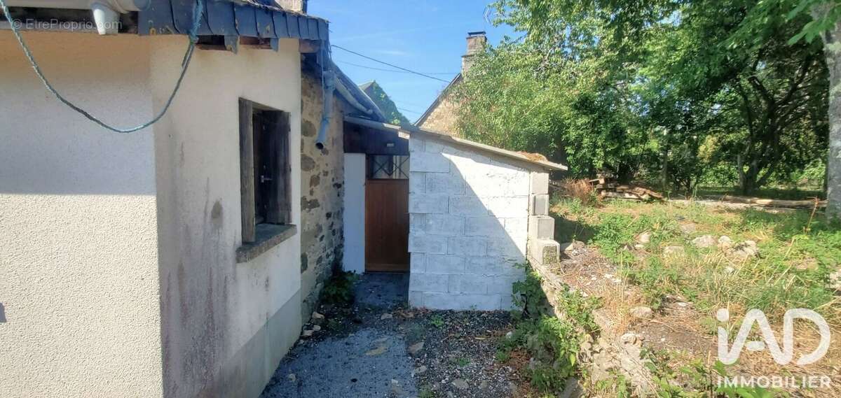 Maison 104 m² à Lapleau  - photo 4