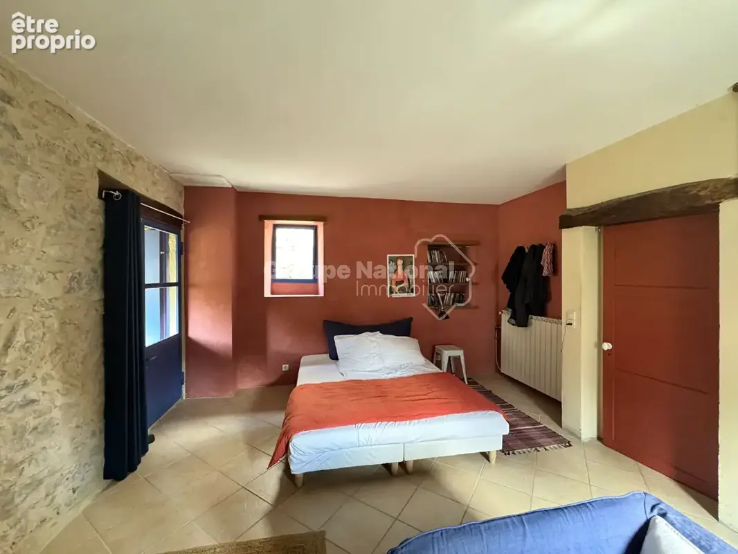 Maison en pierre Lussan, 125 m2 avec piscine - photo 8