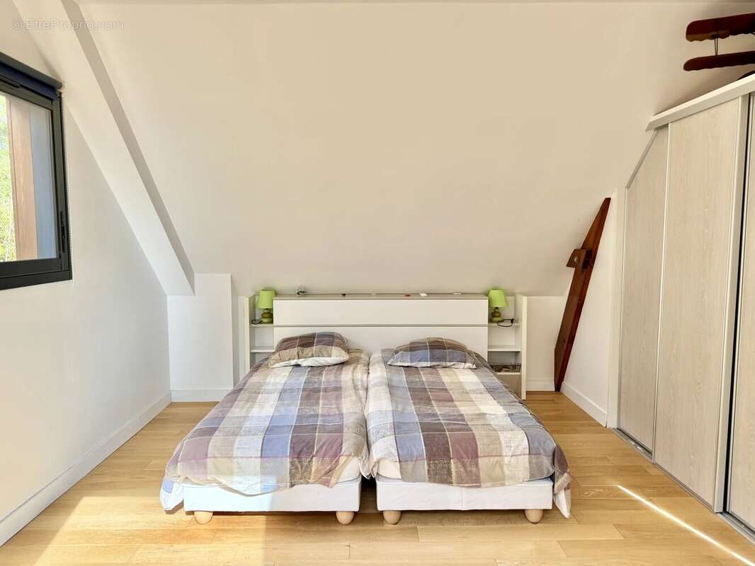 Maison à LARMOR-BADEN