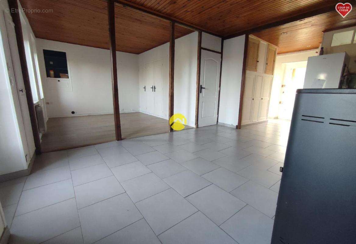 Maison à VAILLY-SUR-SAULDRE