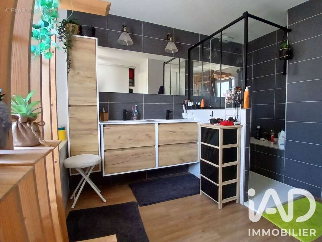 Maison 104 m² à Cholet  - photo 5