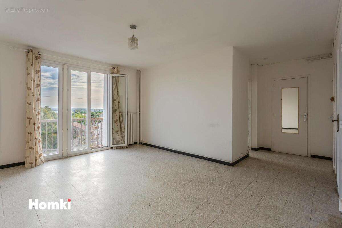 Appartement à NIMES