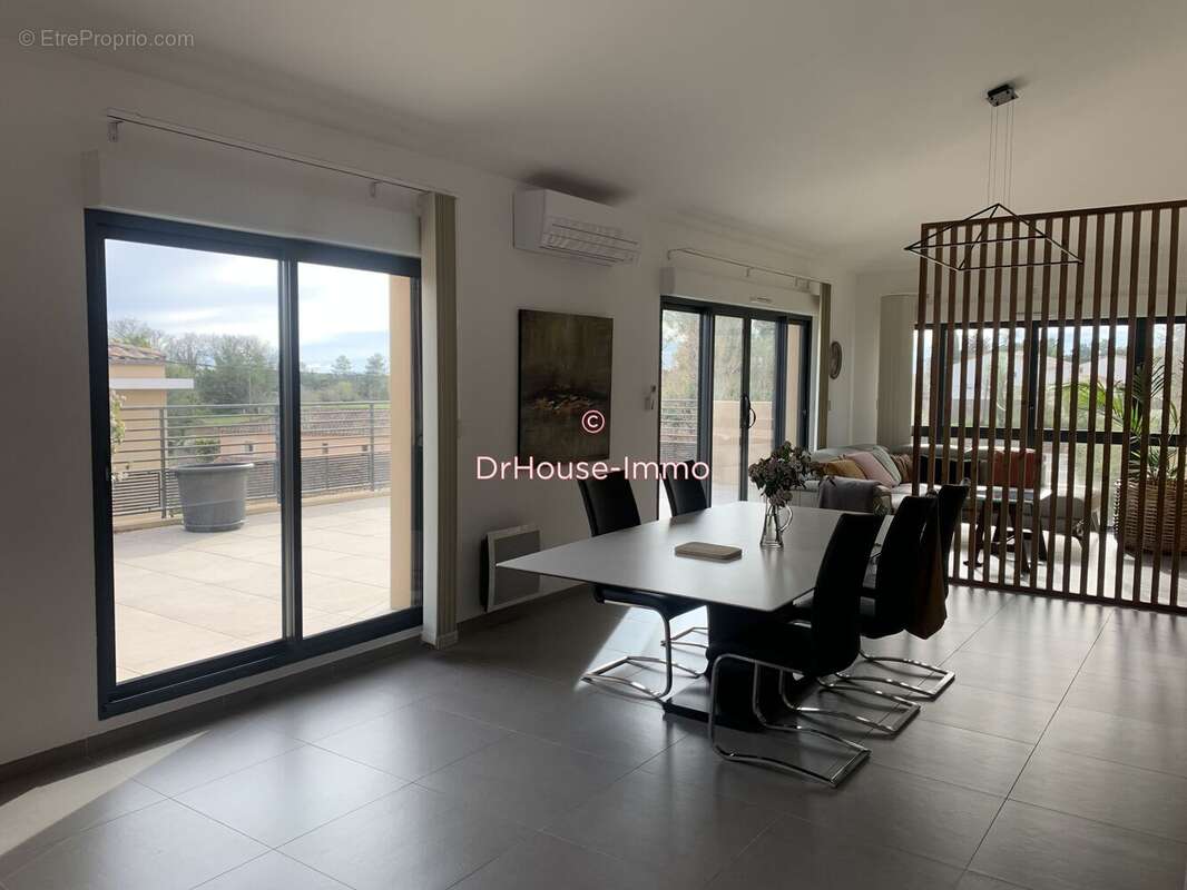 Appartement à AIX-EN-PROVENCE