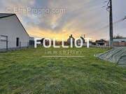 Terrain à GOUVILLE-SUR-MER