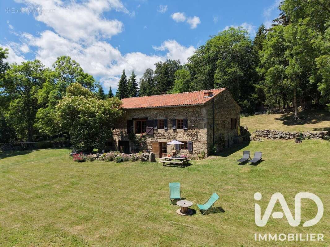 Photo 4 - Maison à SAINT-BONNET-LE-CHATEAU