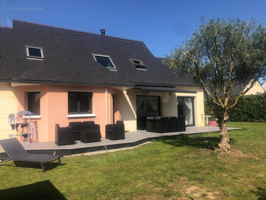 Photo 1 - Maison à PLUMERGAT