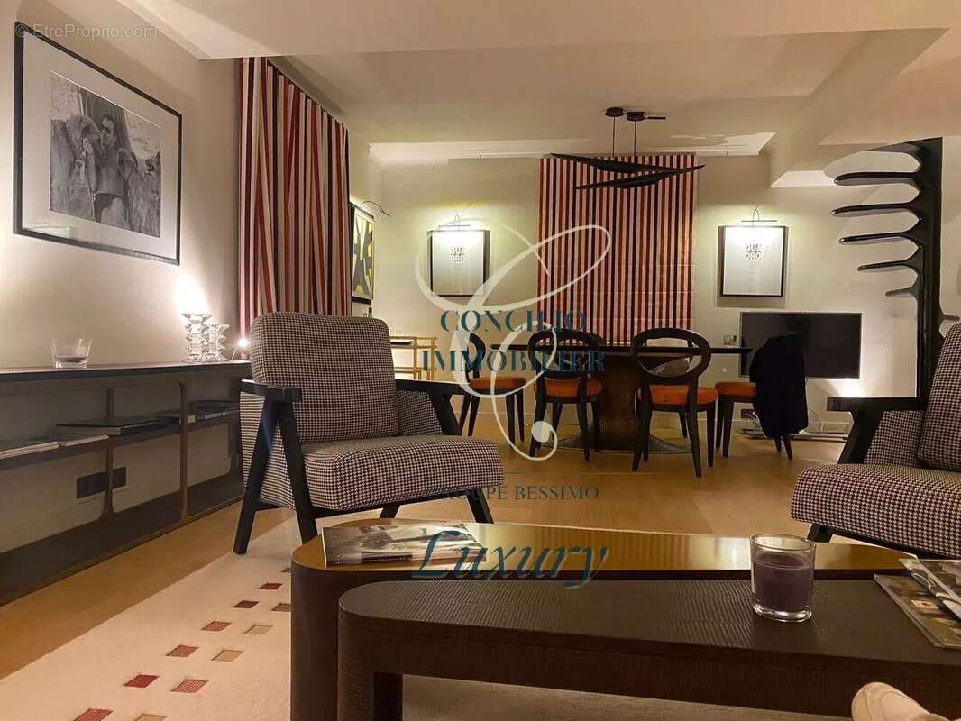 Appartement à SAINT-TROPEZ