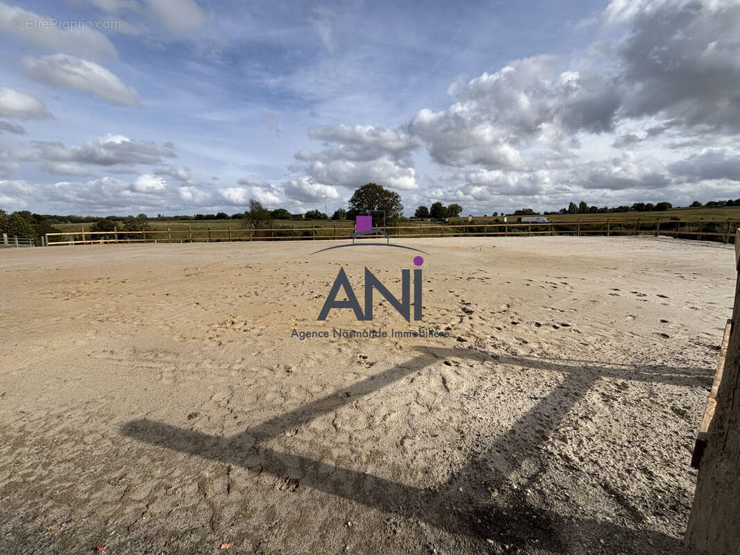 Maison à NEUFCHATEL-EN-BRAY