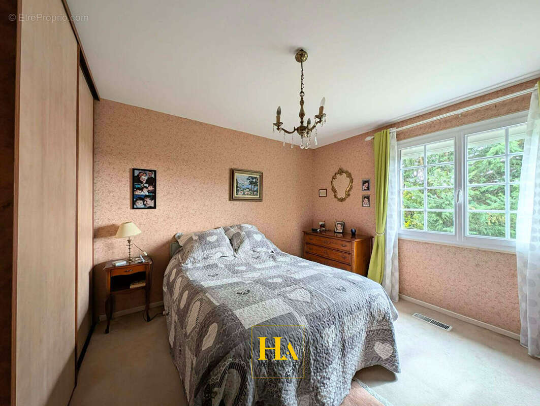 Maison à ROMANS-SUR-ISERE