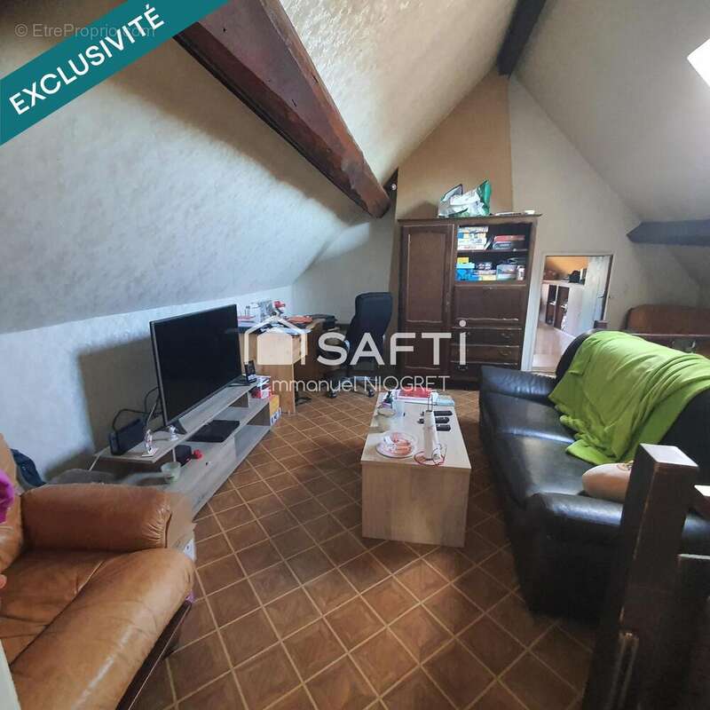 Maison 125 m² à Noiron-Sur-Beze  - photo 4