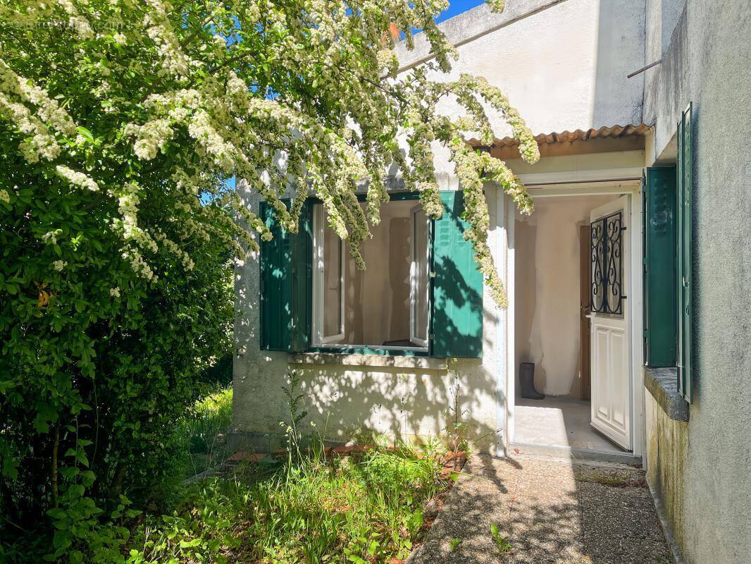 Maison à CHAUMONT-SUR-THARONNE