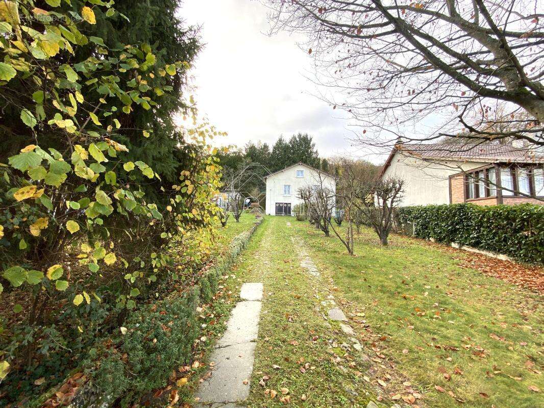 Maison à ROSNY-SUR-SEINE