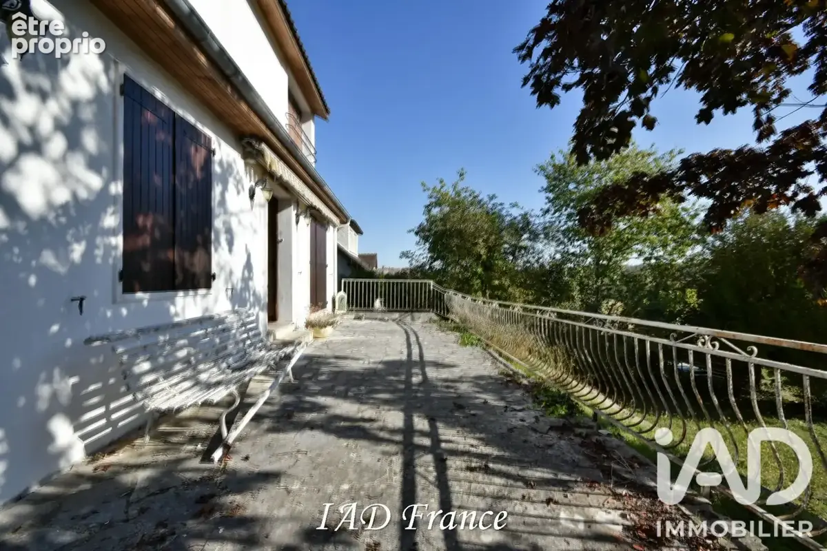 Photo 1 - Maison à BEYNES