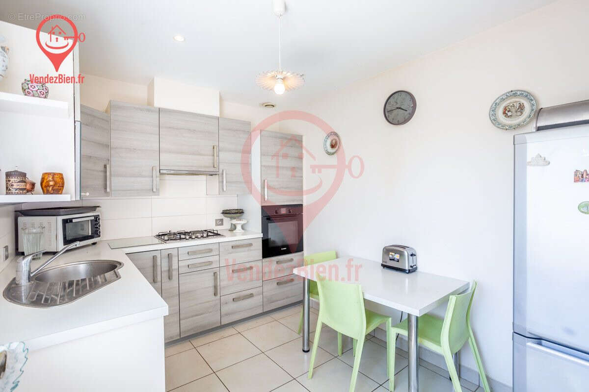 Maison à SAINT-DOULCHARD