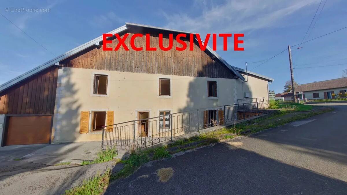 Maison à ESSERVAL-TARTRE