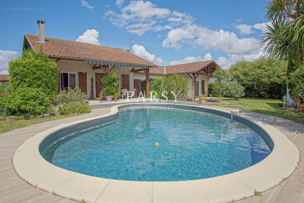 Maison à GUJAN-MESTRAS