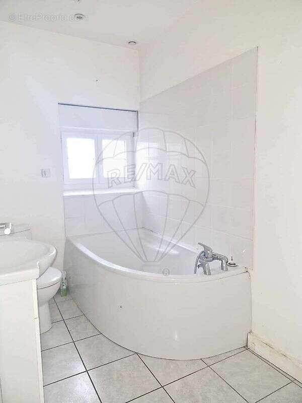 Appartement à POUGUES-LES-EAUX