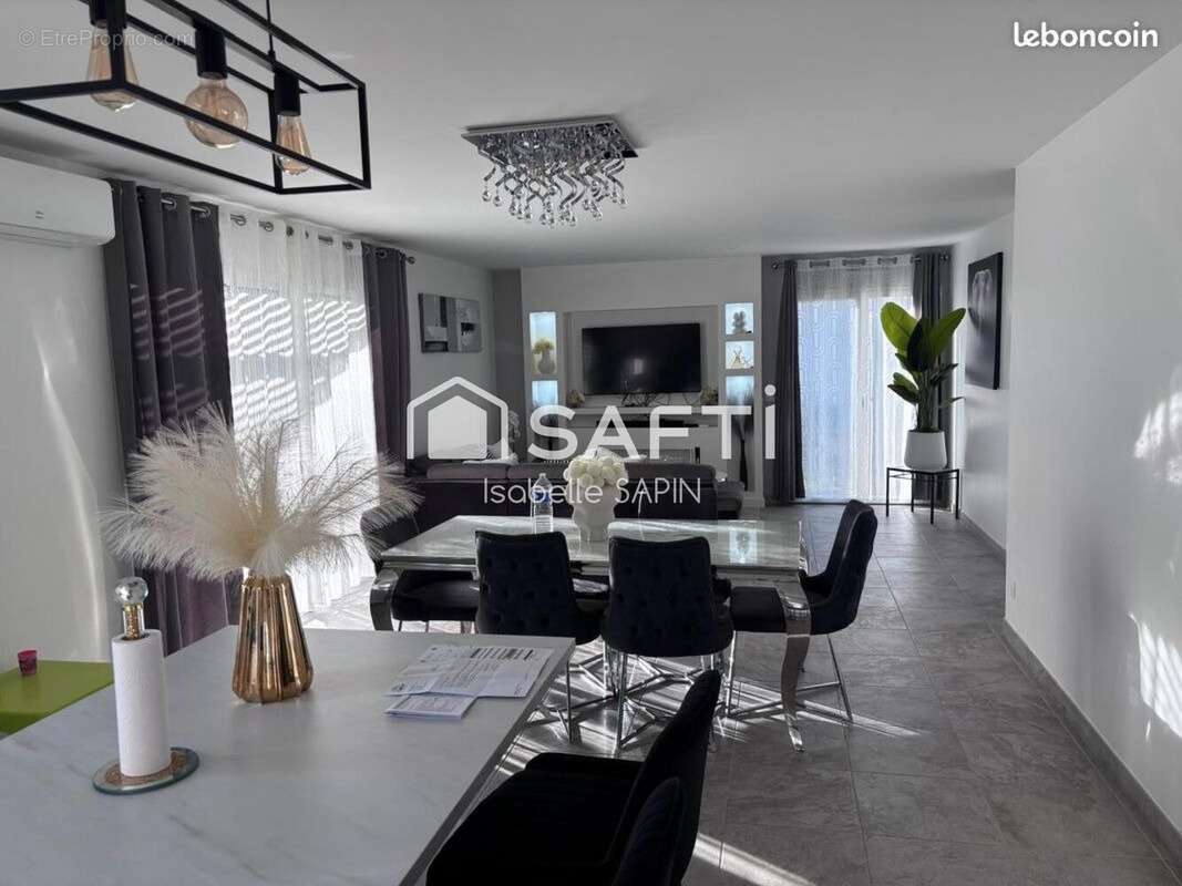 Photo 4 - Maison à NEUVILLE-DE-POITOU