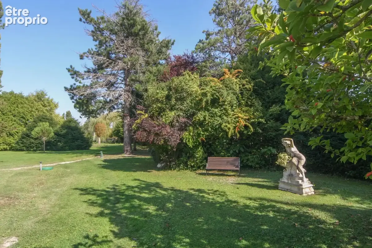 Maison de plain-pied très spacieuse en périphérie de la ville - photo 18