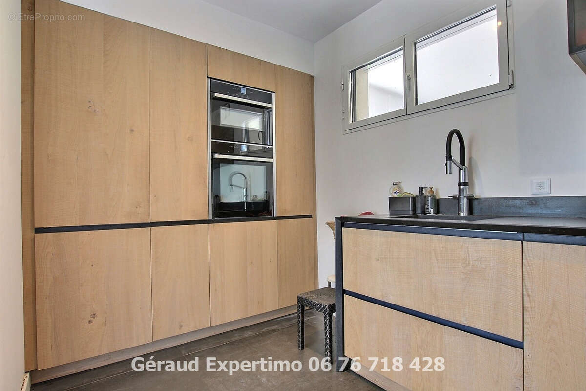 Superbe villa 5 pièces avec vue imprenable sur le golf  10mn du centre  Aix-en-Provence - piscine - photo 11