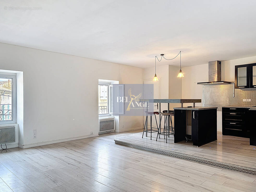 Appartement à AUBENAS