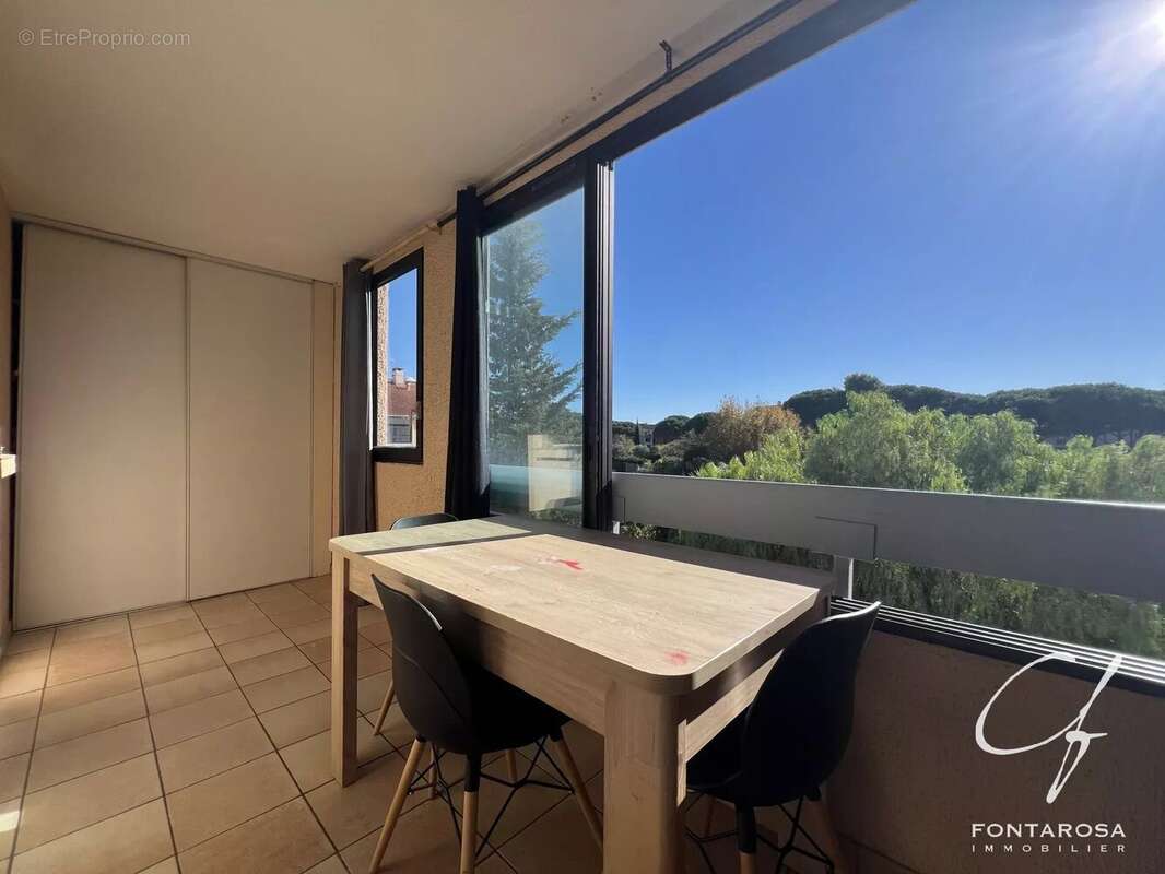 Appartement à FREJUS