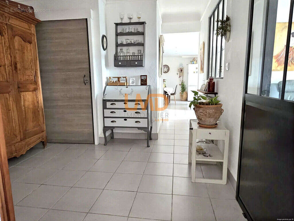 Maison à CHATEAUNEUF-DE-GADAGNE