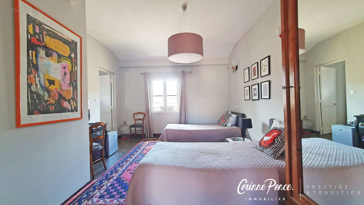 Centre ville nimes maison de maitre d' exception corinne ponce immobilier - photo 18