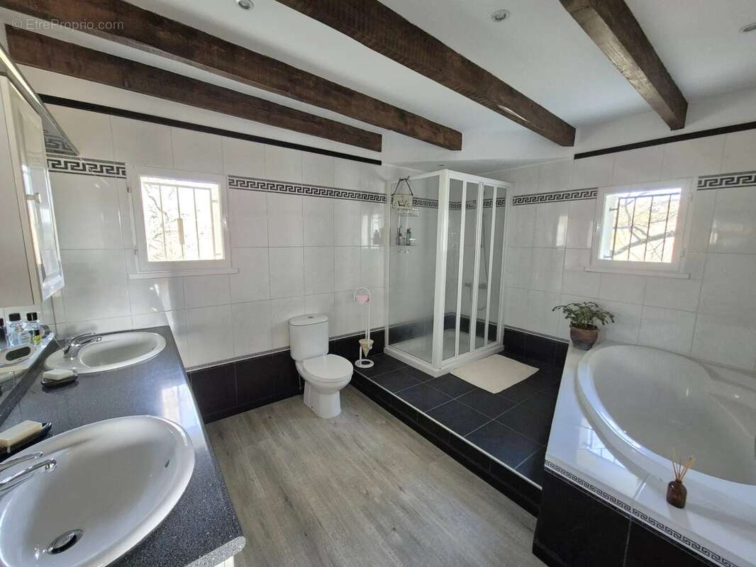 Maison à CAZES-MONDENARD