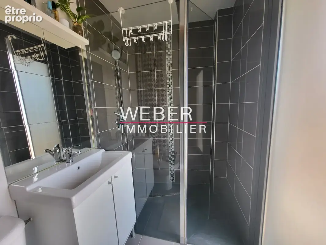 SAINTE ANNE D'EVENOS - Maison 140 m2 - T2 - Piscine - photo 9