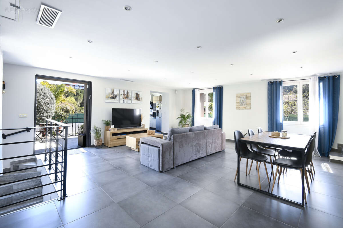 Maison à MARSEILLE-12E