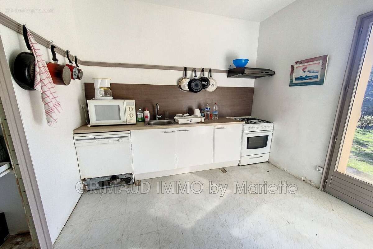 Maison à LA GARDE-FREINET