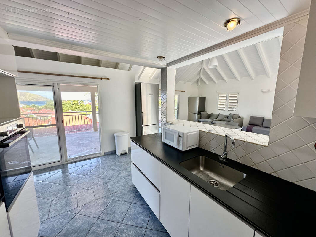 Maison à CAPESTERRE-BELLE-EAU