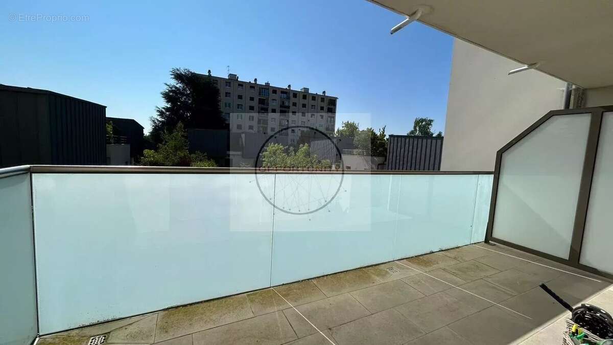 Appartement à FONTAINEBLEAU