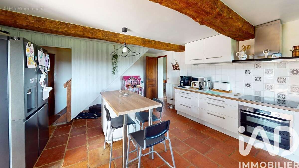 Maison 199 m² à Sabonneres  - photo 8