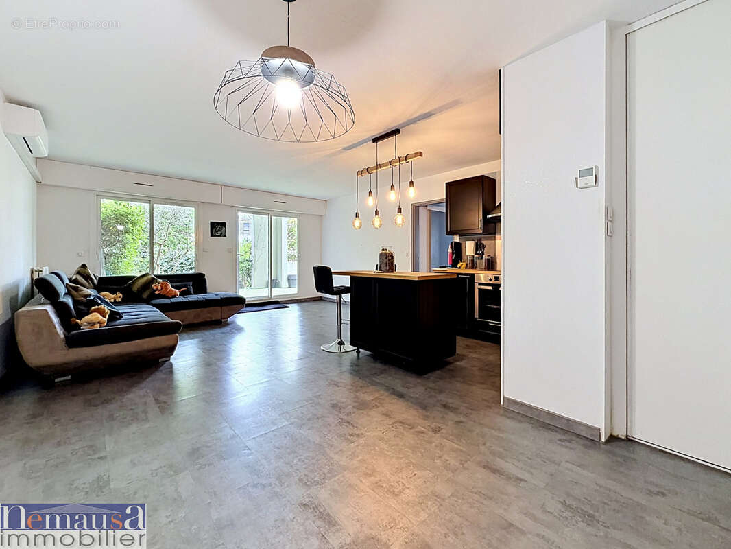 Appartement à NIMES